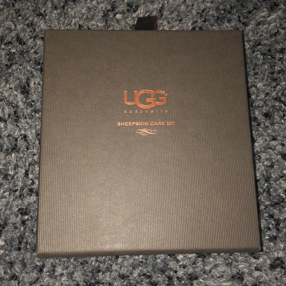 UGG Sheepskin care kit